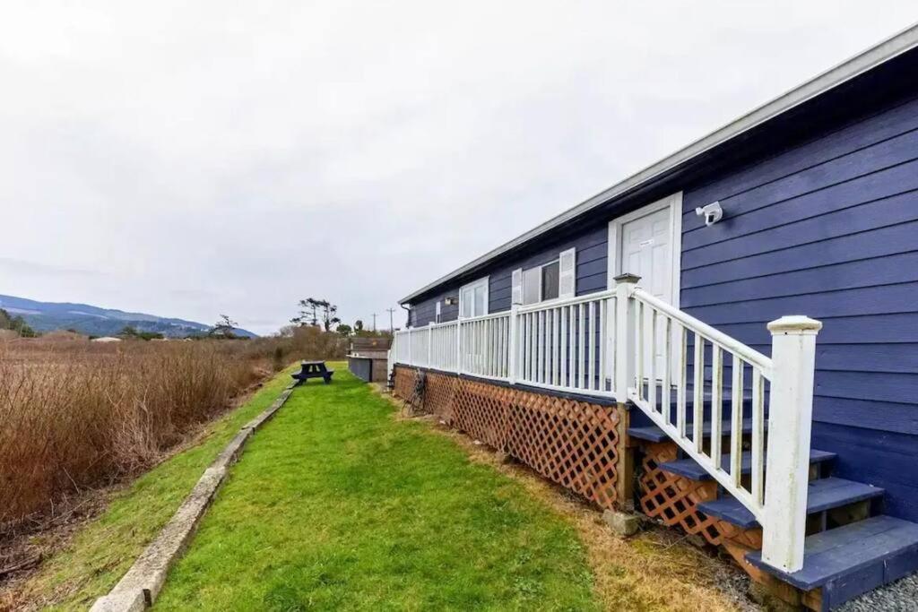 Tiki Escape W/ Amazing Mountain And Marsh Backdrop Vila Rockaway Beach Exterior foto